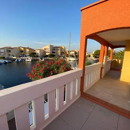 Villa Marina 5p Avec Piscine Et Terrasses, 4 Chambres, Clim, Parking, Proche Et Commerces, Port Barcares - Fr-1-81-554 Le Barcarès